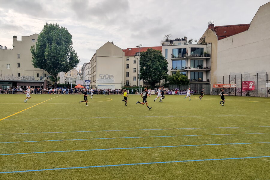 SV Blau-Weiß Berolina Mitte – Tennis Borussia Berlin – Bild 7