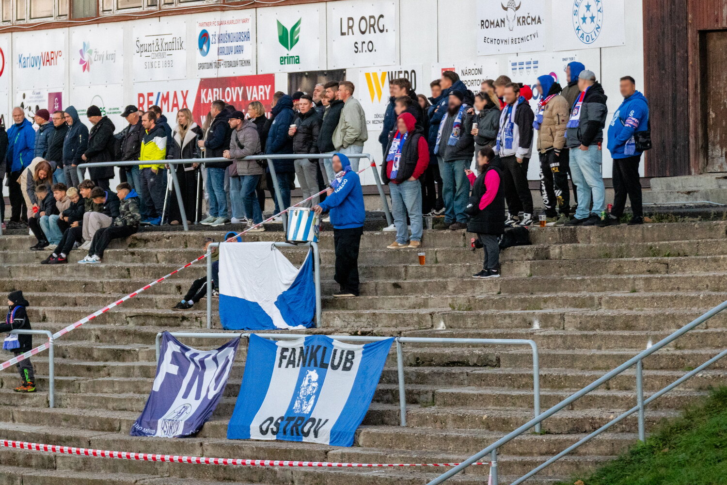 FC Slavia Karlovy Vary – FK Ostrov – Bild 9