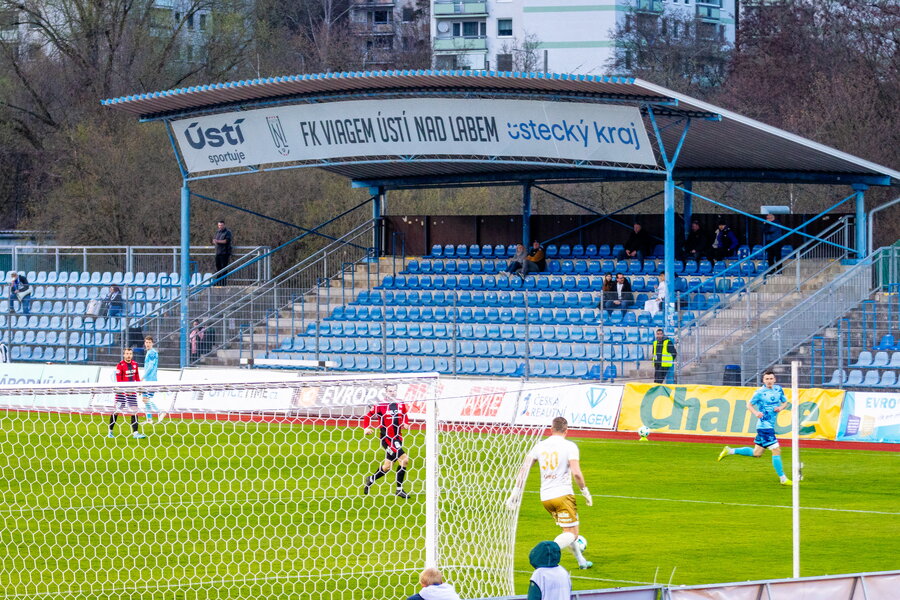 FK VIAGEM Ústí nad Labem – FC Silon Táborsko – Bild 20