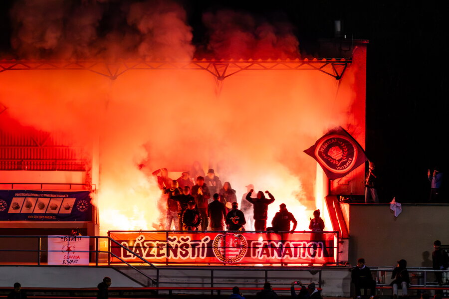 FC Slavia Karlovy Vary – FK Ostrov – Bild 26