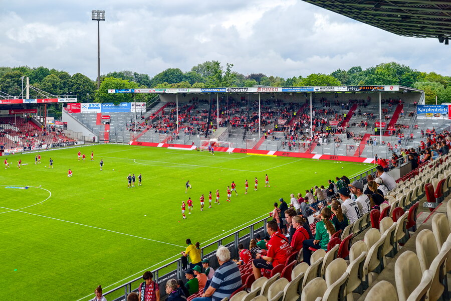 FC Energie Cottbus – SV Werder Bremen – Bild 2