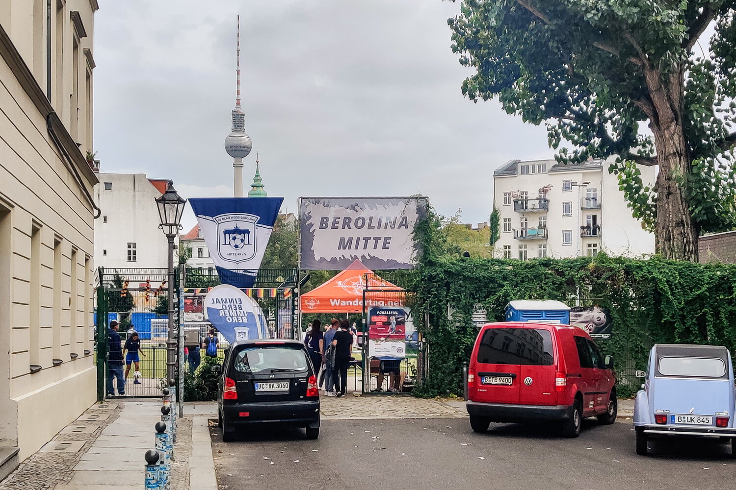 SV Blau-Weiß Berolina Mitte – Tennis Borussia Berlin – Bild 1
