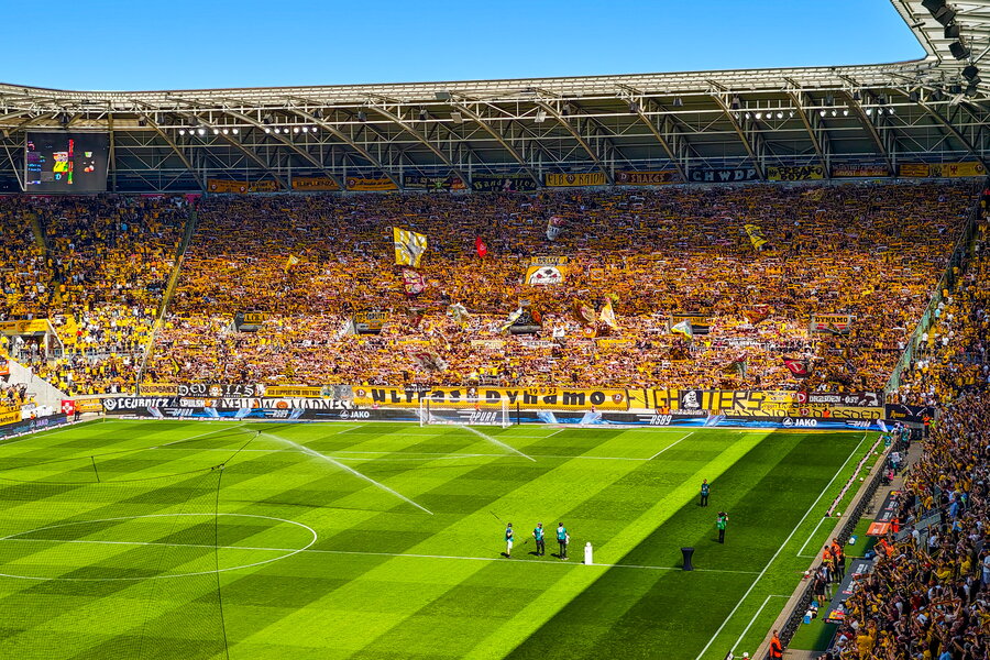 SG Dynamo Dresden – 1. FC Kaiserslautern – Bild 2
