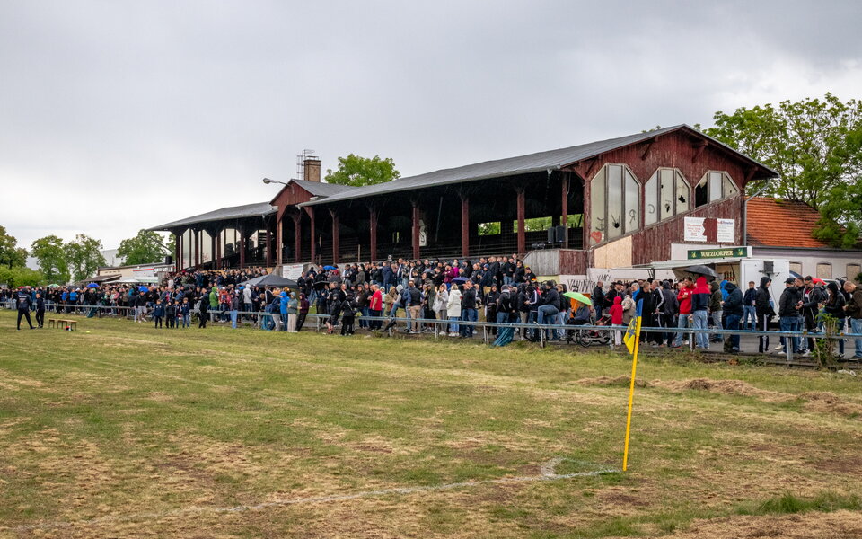 SV 09 Arnstadt II – Weimarer SV