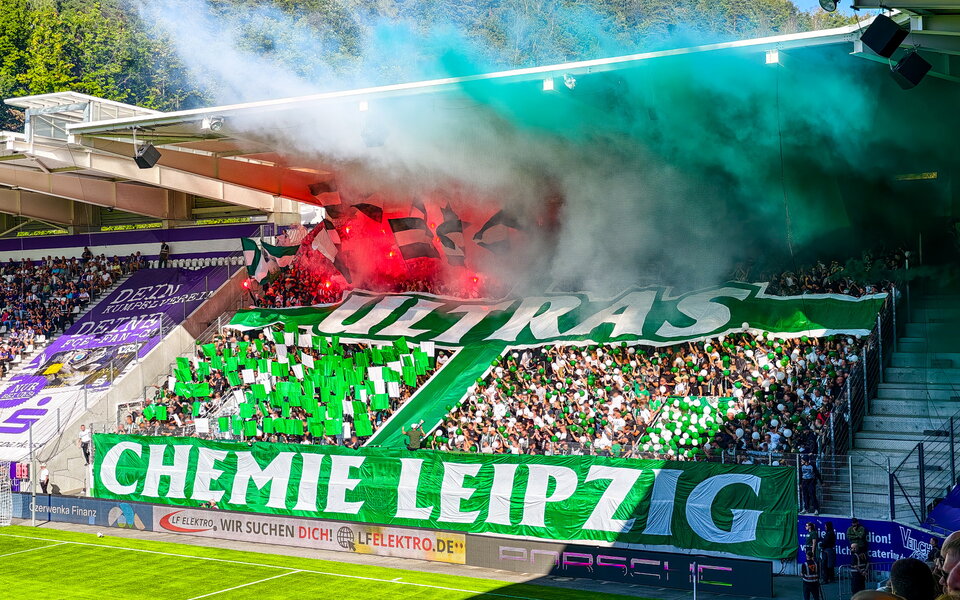 FC Erzgebirge Aue – BSG Chemie Leipzig
