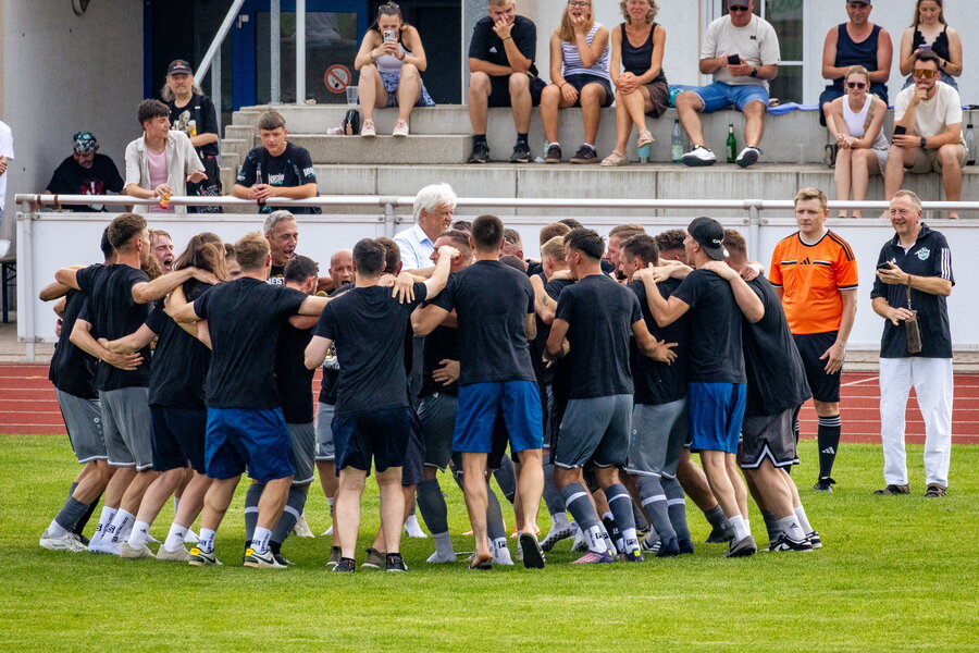 Hainichener FV Blau-Gelb 46 – TSV Falkenau – Bild 18