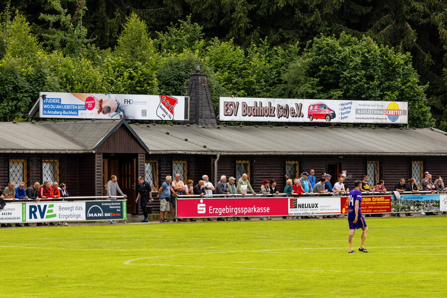 ESV Buchholz Allstars – FC Erzgebirge Aue Traditionsmannschaft – Bild 8