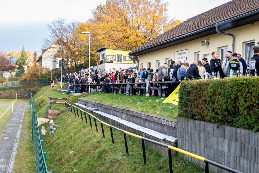 Neustädtler SV Schwarz-Gelb 90 – FC Concordia Schneeberg – Bild 35