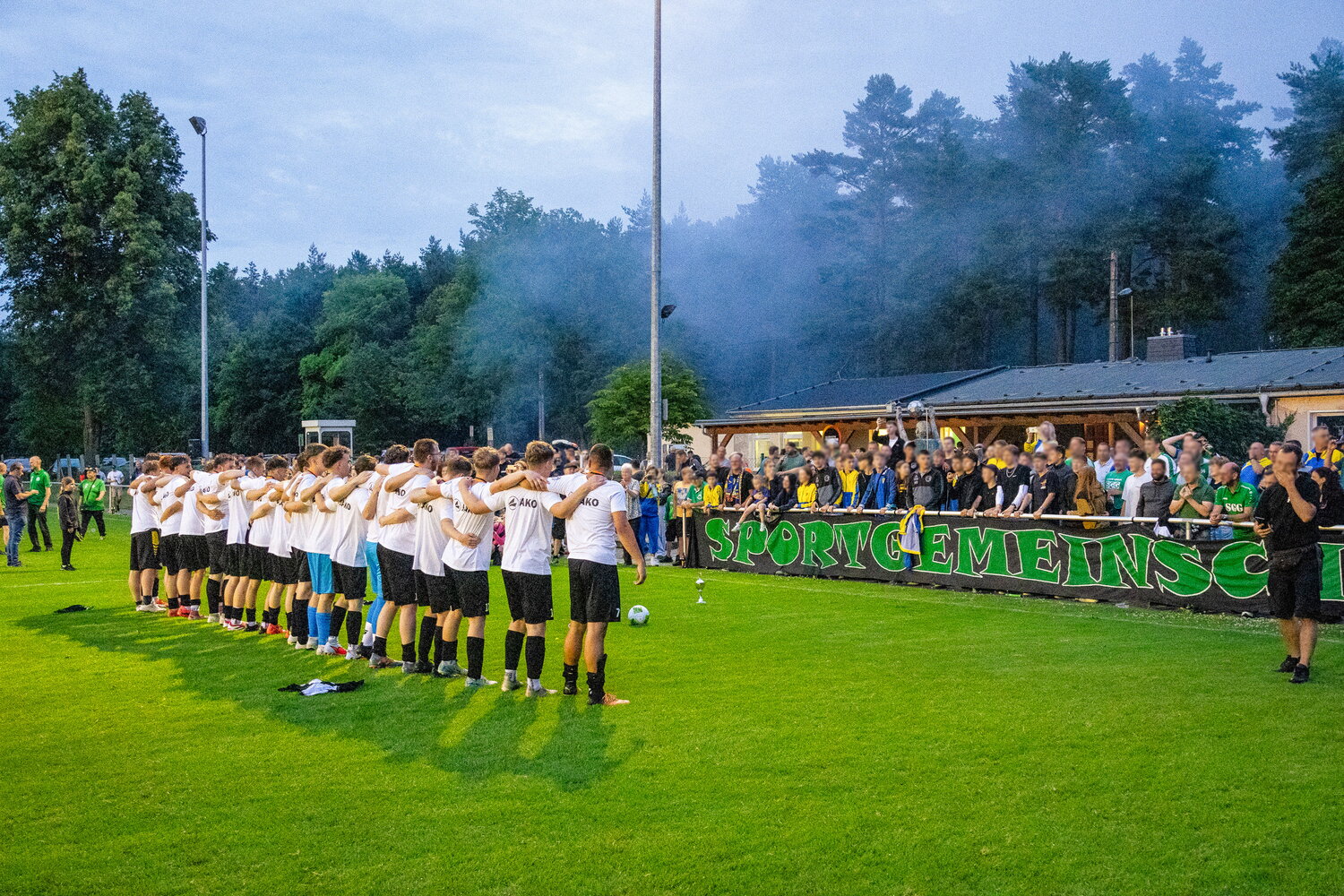 SpG Lomnitzer SV / SG Großnaundorf U19 – FV Ottendorf-Okrilla U19 – Bild 9