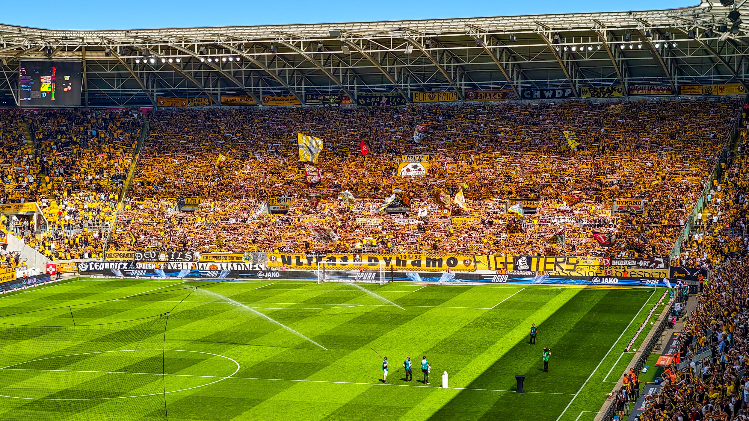 Rudolf-Harbig-Stadion