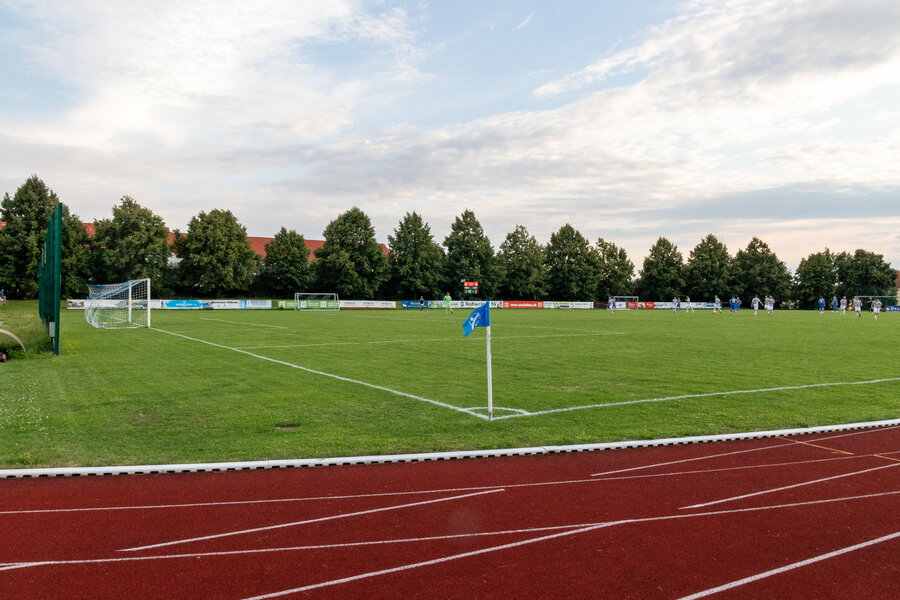 Roßweiner SV – Hausdorfer FC Colditz – Bild 3