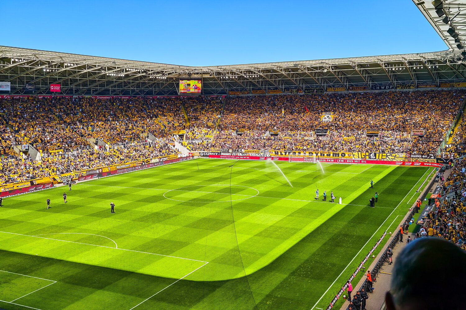 SG Dynamo Dresden – 1. FC Kaiserslautern – Bild 1