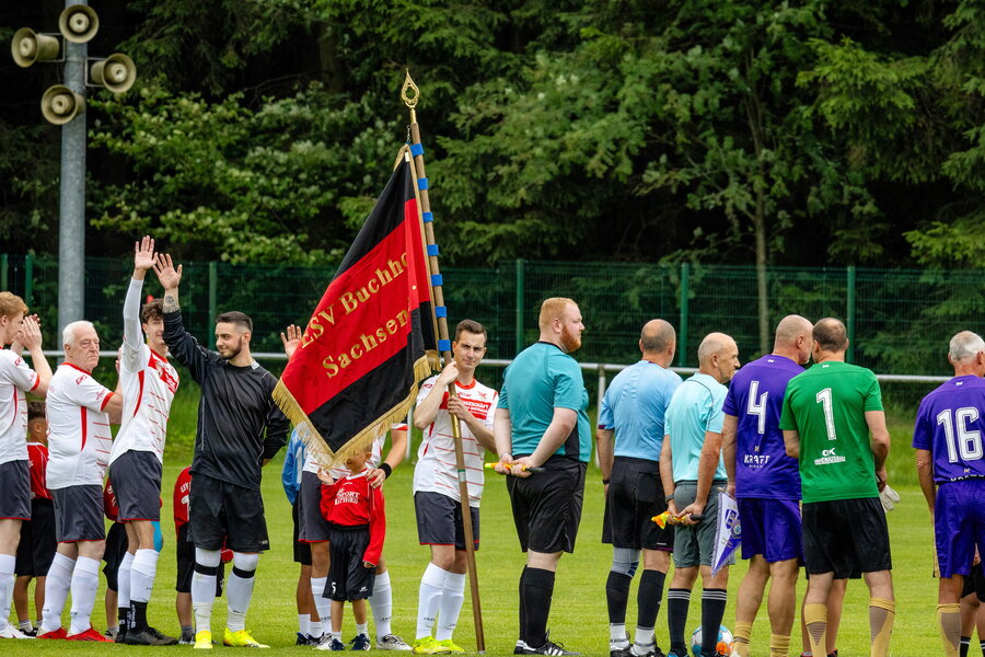 ESV Buchholz Allstars – FC Erzgebirge Aue Traditionsmannschaft – Bild 10