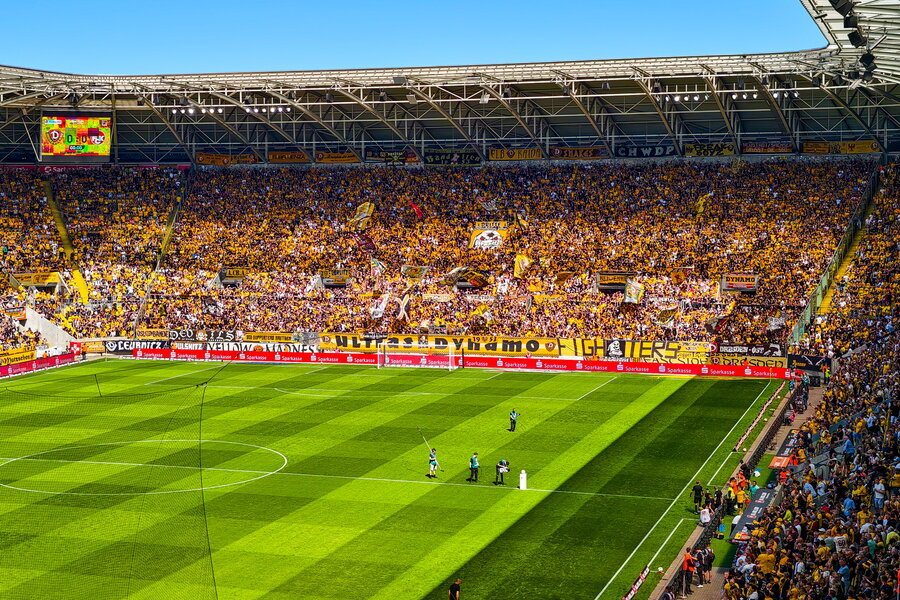 SG Dynamo Dresden – 1. FC Kaiserslautern – Bild 8