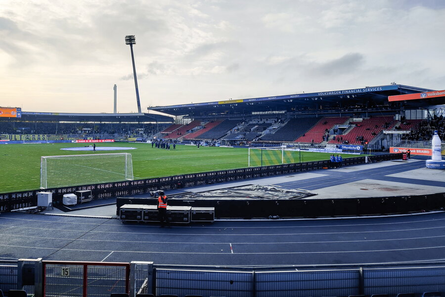 Eintracht Braunschweig – FC Schalke 04 – Bild 2