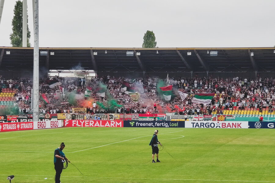 FC Viktoria 1889 Berlin – FC Augsburg – Bild 11