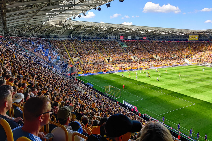 SG Dynamo Dresden – FC Schalke 04 – Bild 11