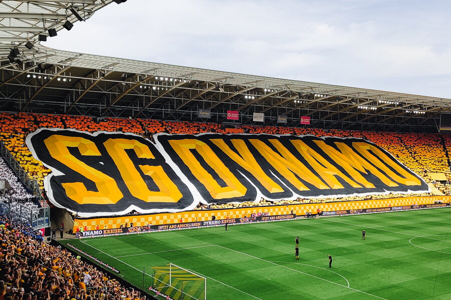 SG Dynamo Dresden – 1. FC Magdeburg – Bild 6