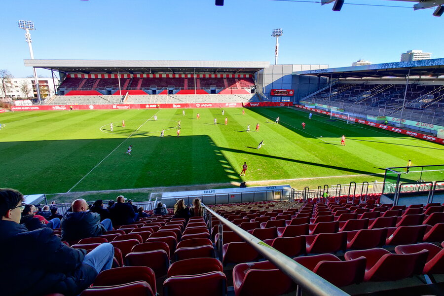 1. FSV Mainz 05 II – FC 08 Villingen – Bild 13