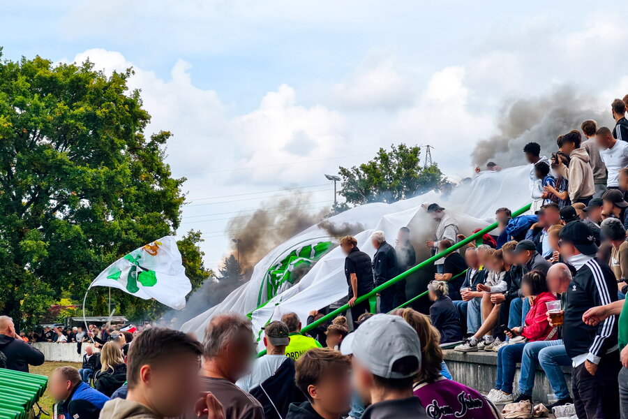 Hoyerswerdaer FC – BSG Chemie Leipzig – Bild 3