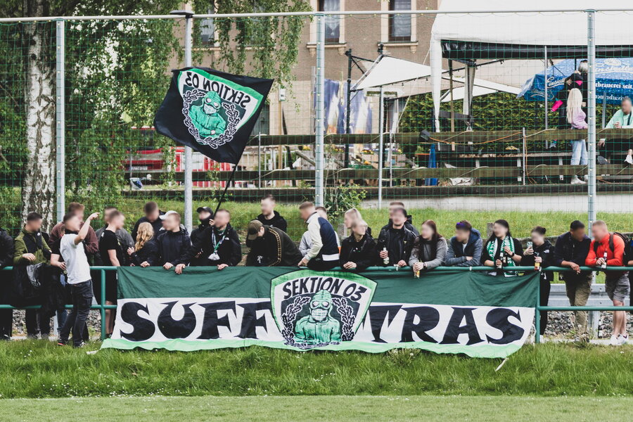 SV Viktoria 03 Einsiedel – Athletic Sonnenberg – Bild 16