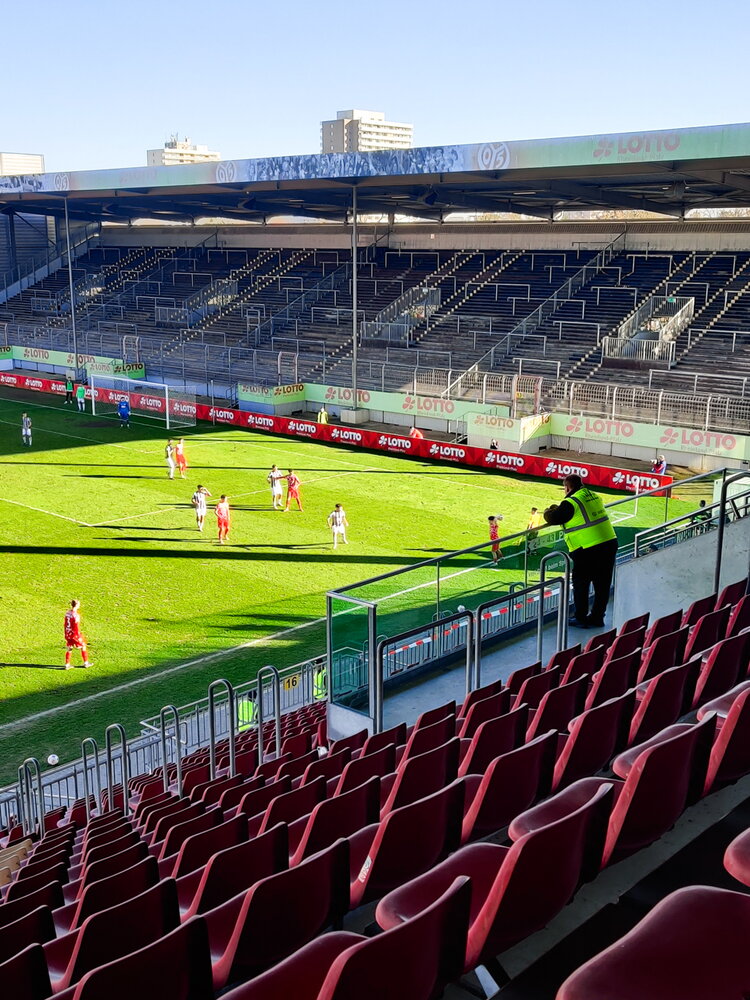 1. FSV Mainz 05 II – FC 08 Villingen – Bild 14