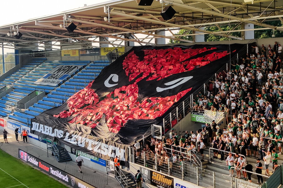 Chemnitzer FC – BSG Chemie Leipzig – Bild 5