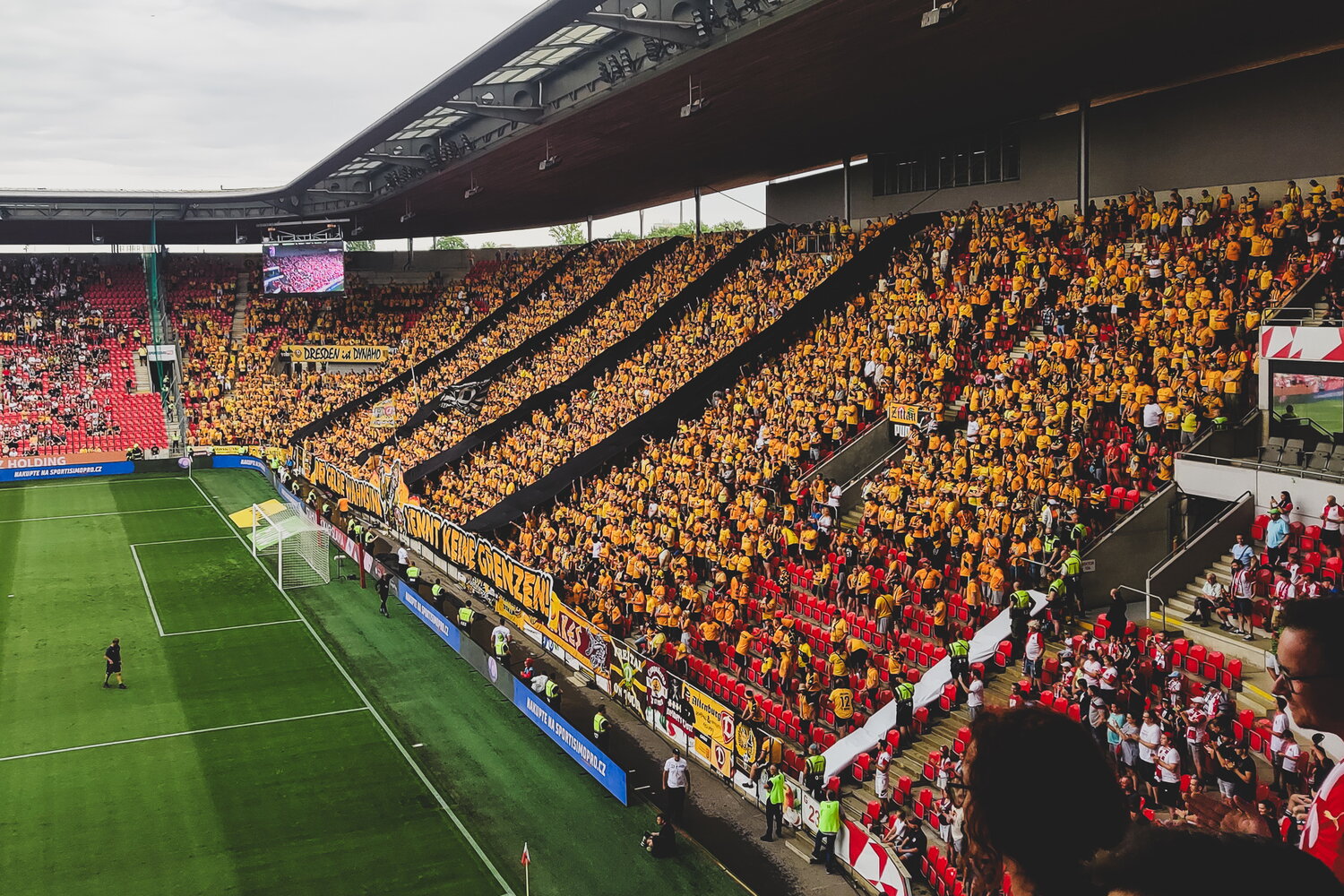 SK Slavia Praha – SG Dynamo Dresden – Bild 1