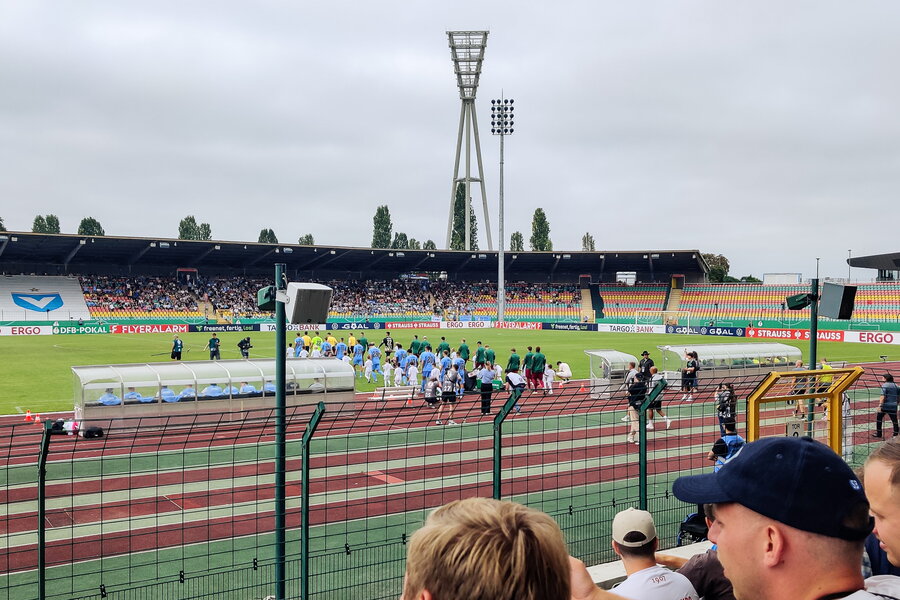 FC Viktoria 1889 Berlin – FC Augsburg – Bild 7
