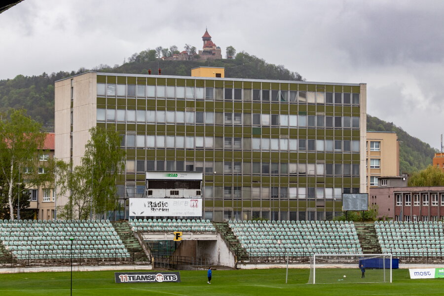 FK Baník Most - Souš – SK Sokol Brozany – Bild 5