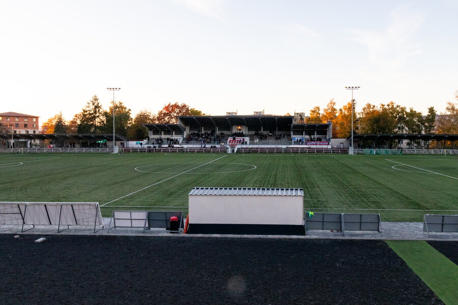 FC Slavia Karlovy Vary – FK Ostrov – Bild 3